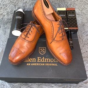 Alan Edmonds Walnut size 9.5